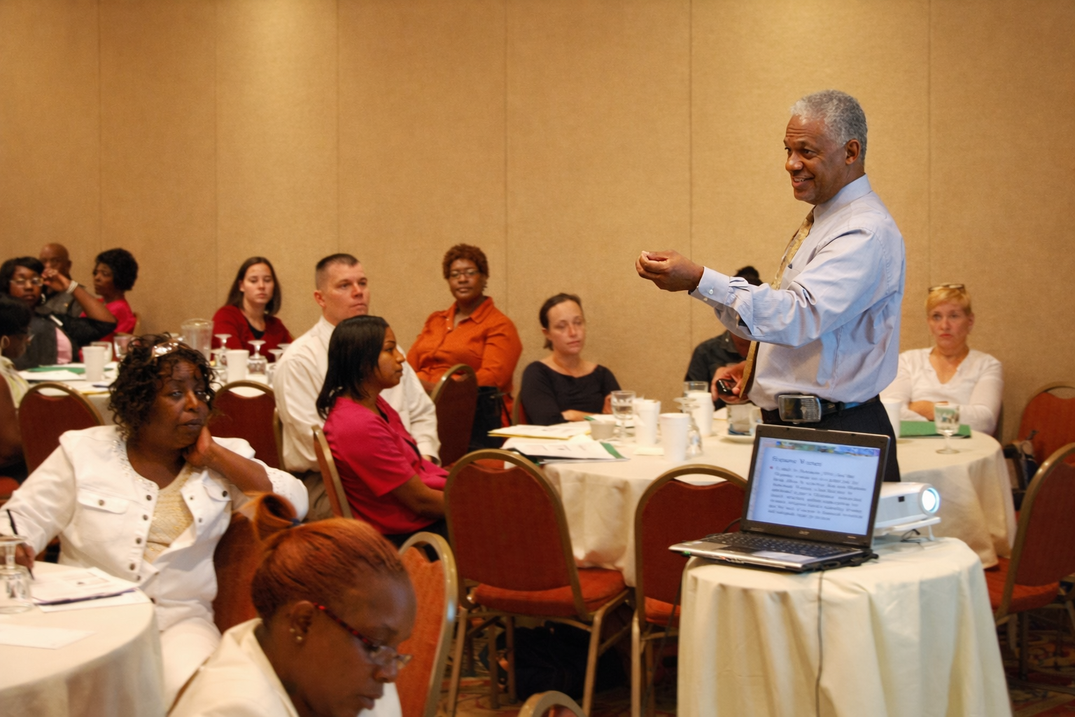 Dan-Houston-Group-coaching.webp