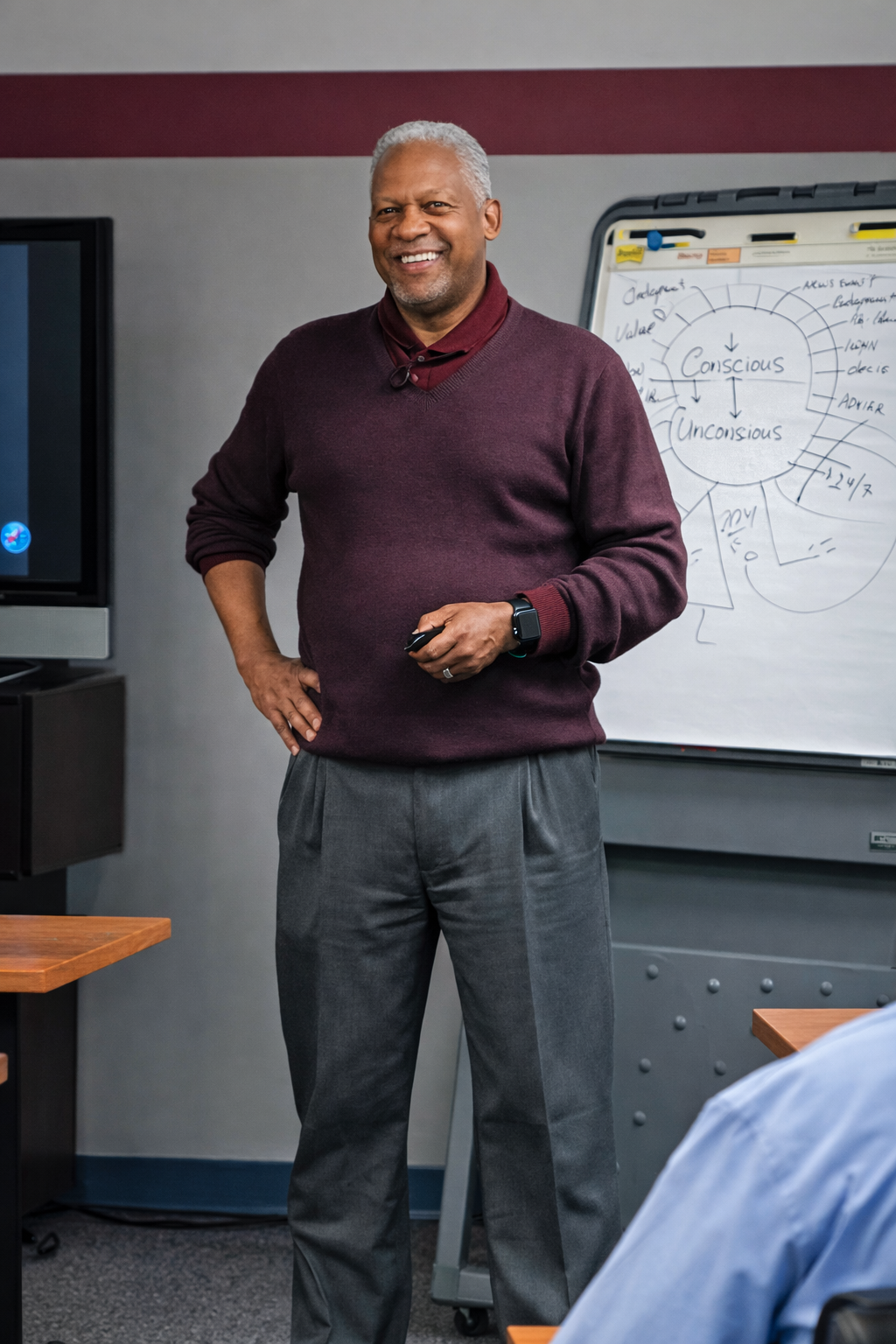 Dan Houston teaching a group coaching session